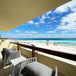 Villa Deluxe Ocean Front